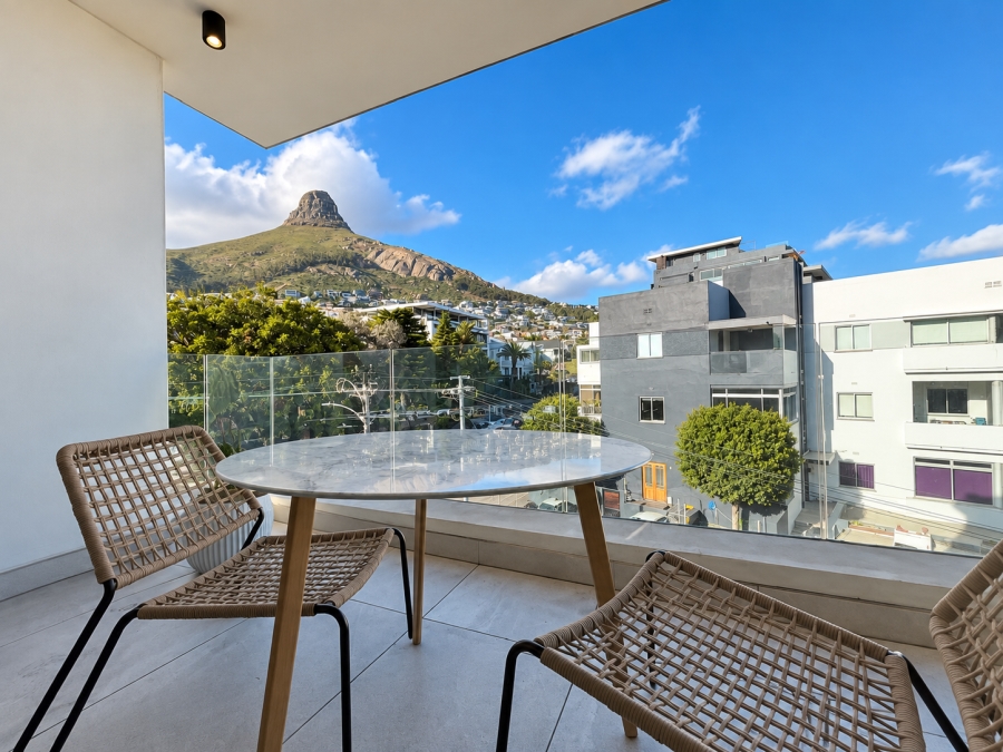 1 Bedroom Property for Sale in Sea Point Western Cape